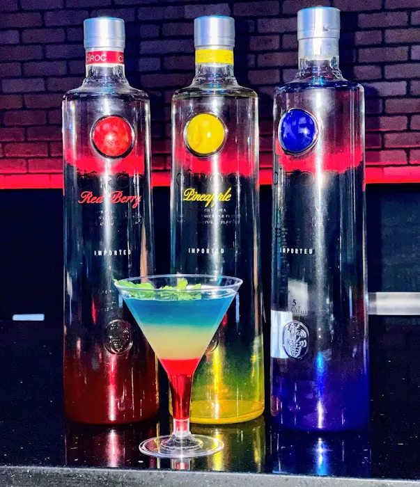 NYX Bar & Lounge Picture 6