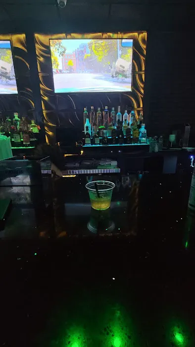 NYX Bar & Lounge Picture 5