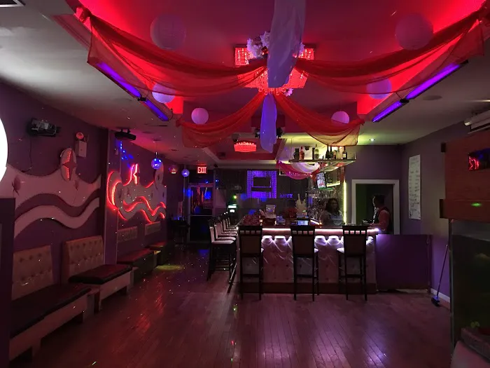 Island Mix Restaurant Bar & Lounge Picture 1