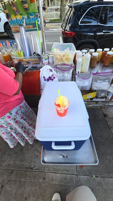 Aunty Snow Cone Picture 9