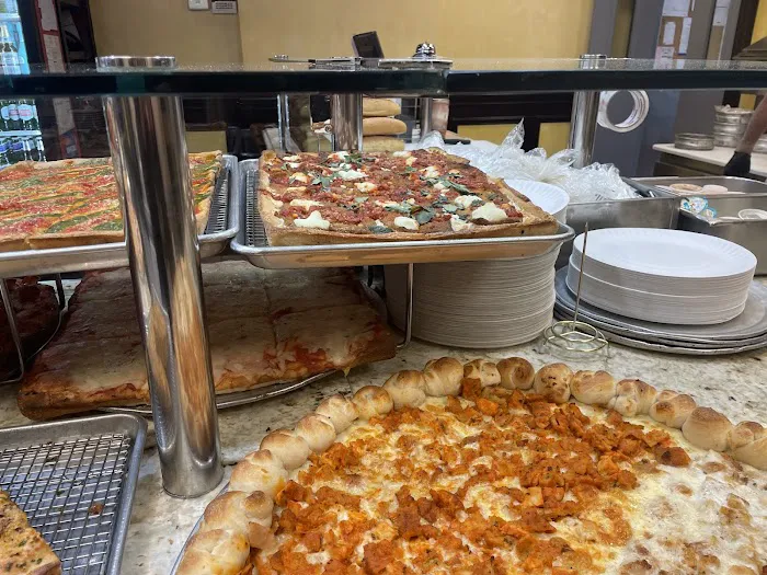 Sofia's Pizza Picture 3