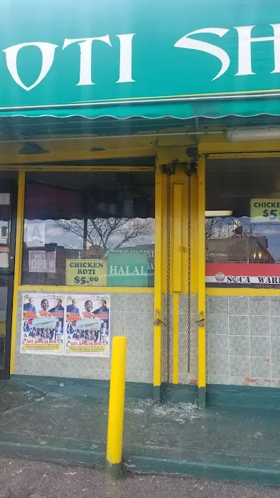 Island Roti Shop Picture 6