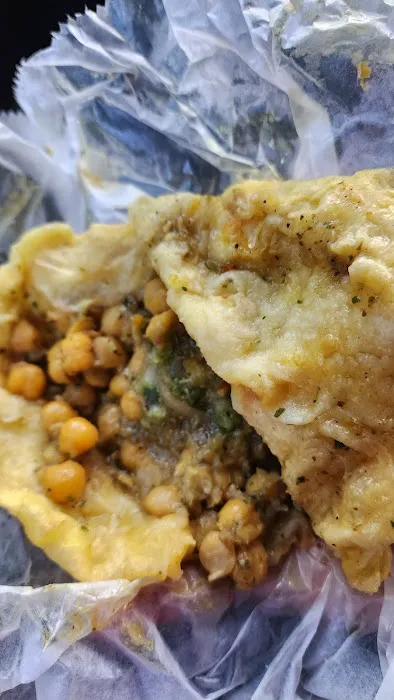Island Roti Shop Picture 5