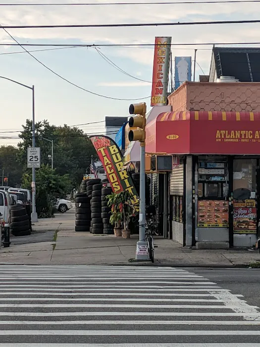 Atlantic Ave Deli Grocery Picture 2