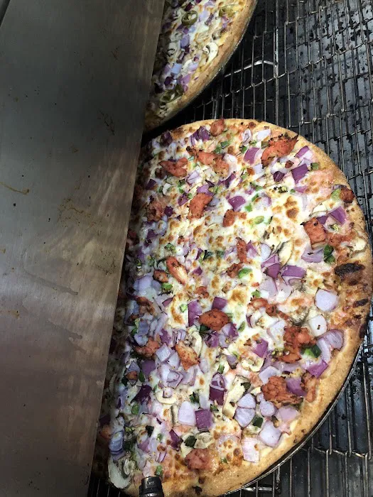 Chicago's Pizza With A Twist - Richmond Hill, NY Picture 8