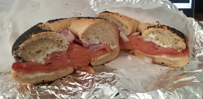 M & O Bagels Picture 3