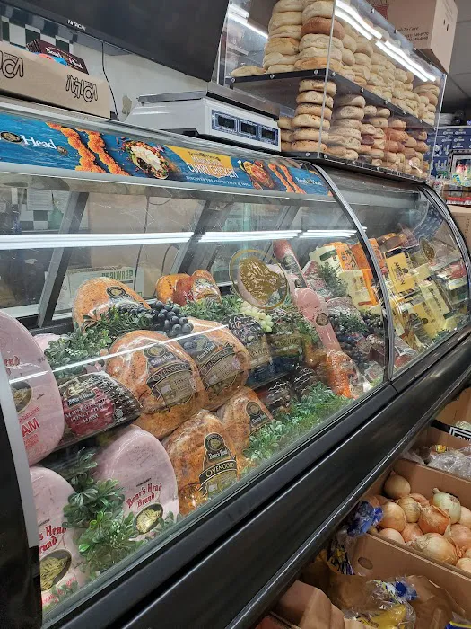 101 Deli Picture 7