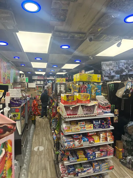 104 deli corp Picture 3
