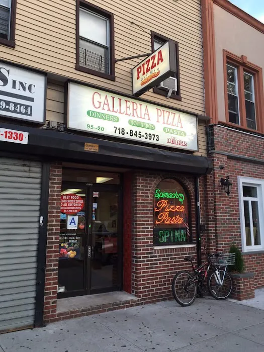 Galleria Pizza, Ozone Park Picture 8