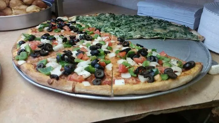 Galleria Pizza, Ozone Park Picture 7