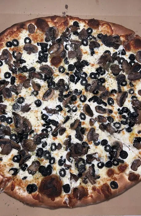 Esca's Pizza Picture 1