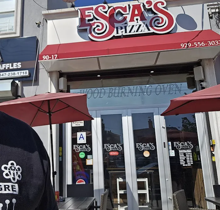 Esca's Pizza Picture 5