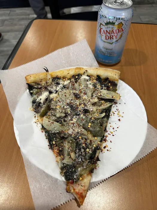 Ricky’s pizza Picture 4
