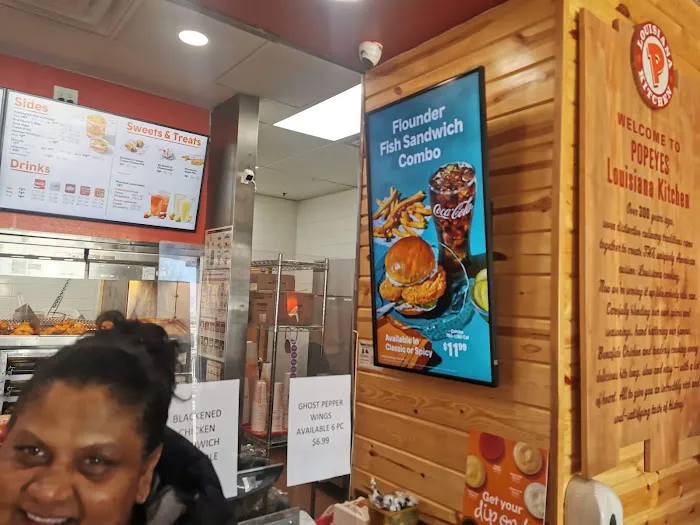 Popeyes Louisiana Kitchen Picture 3