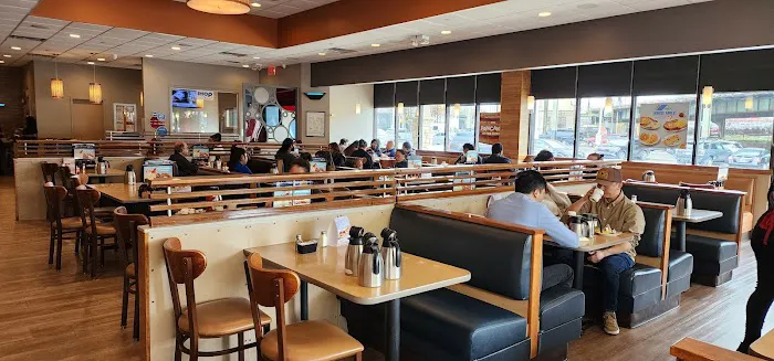 IHOP Picture 3