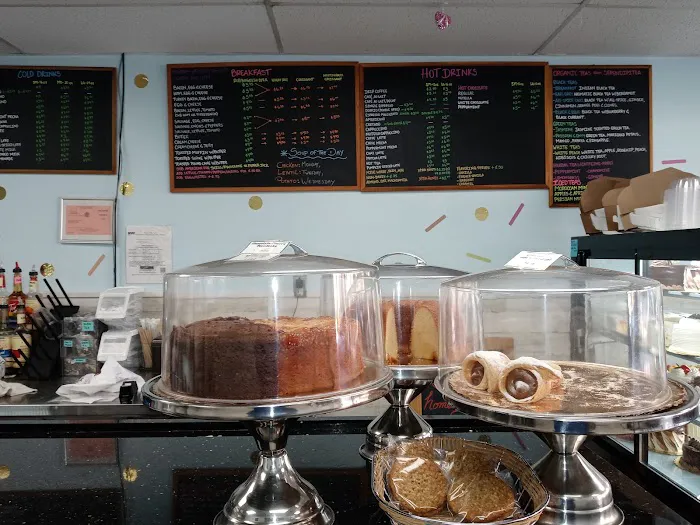 Cookies and Cream Pastry Shop Picture 3
