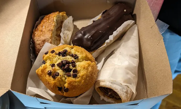 Cookies and Cream Pastry Shop Picture 2
