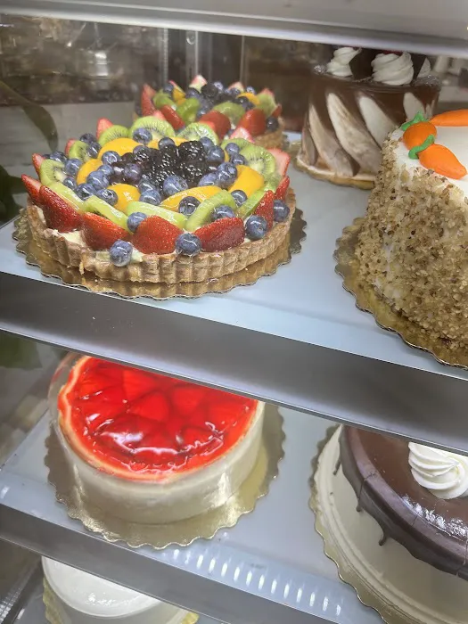 Cookies and Cream Pastry Shop Picture 6