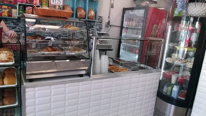 Colombia La Dulce II Bakery Picture 4