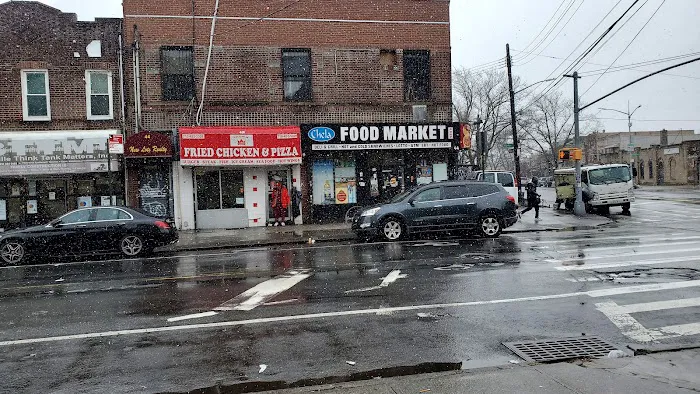 Crown Fried Chicken & Pizza Picture 5