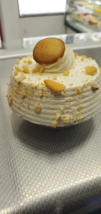 Mrs. Maxwell's Bakery Picture 3