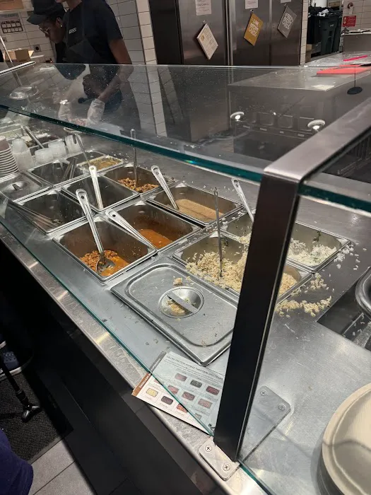 Chipotle Mexican Grill Picture 6