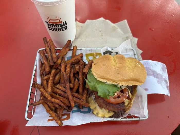 Smashburger Picture 1