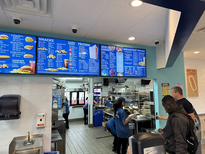 Sonic Drive-In Picture 10