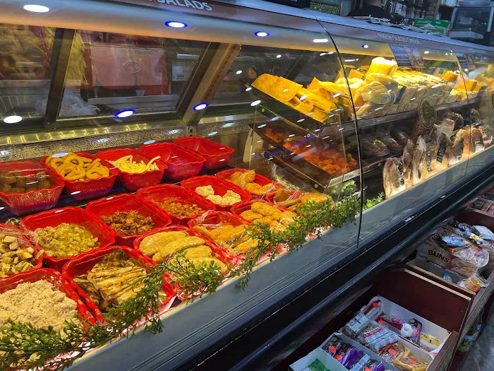 N Y Deli & Mini Market Picture 4