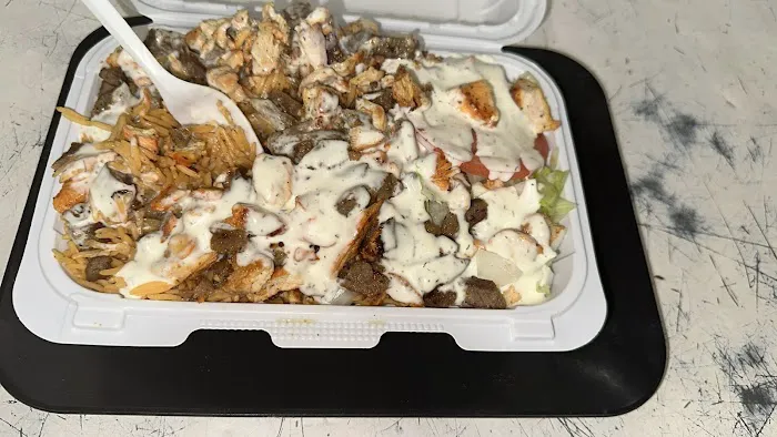 Kennedy chicken Shake ‘n Burger Picture 5
