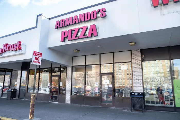 Armandos Pizza Picture 3