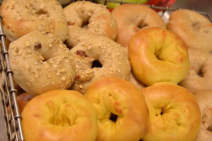 Manna Hot Bagel Picture 4