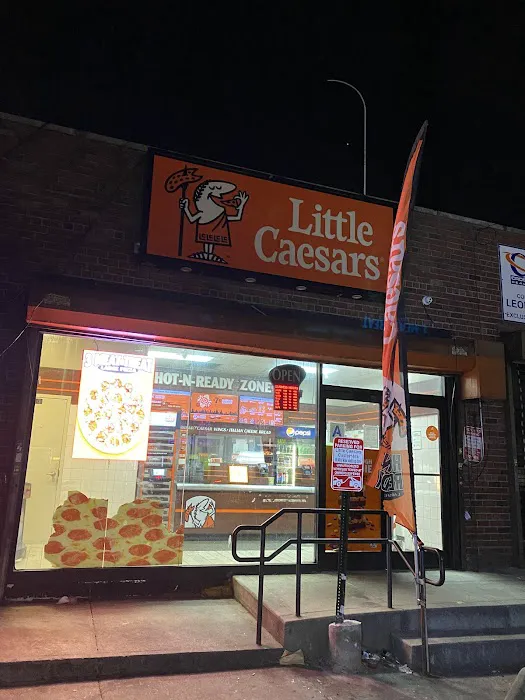 Little Caesars Pizza Picture 5
