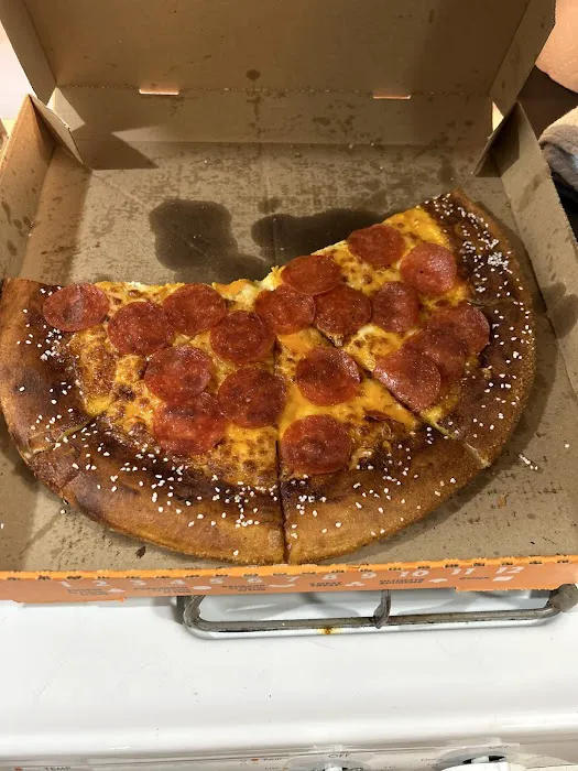 Little Caesars Pizza Picture 6