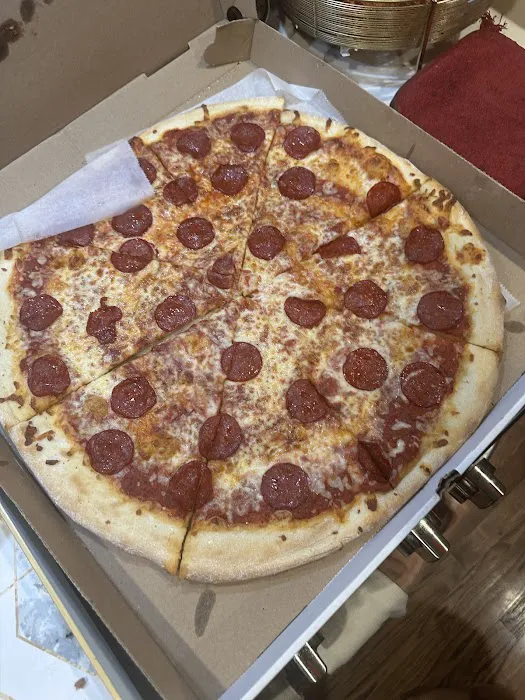 Frank's Pizza Picture 1
