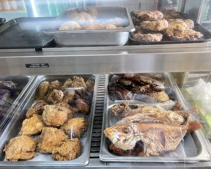 I Land Fish & Grill Picture 1