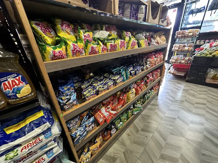 Canarsie deli Picture 10