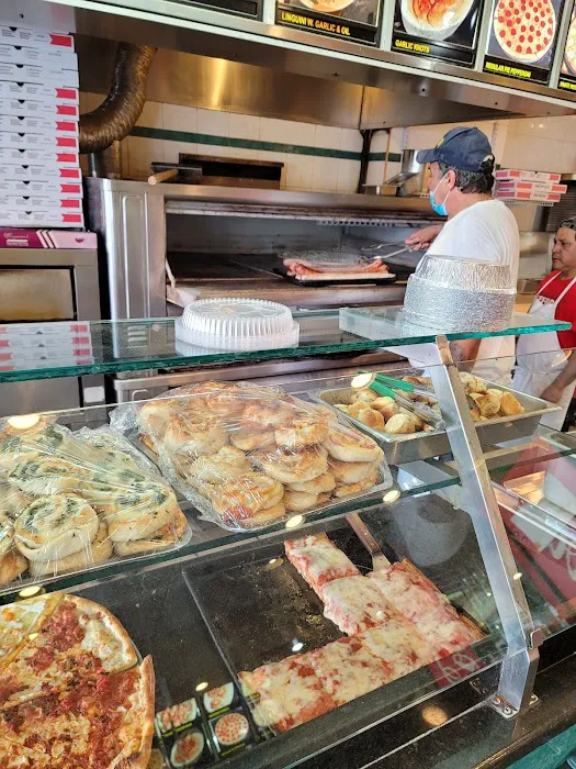 Armando's Pizza Picture 6