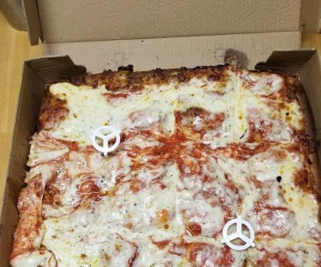Armando's Pizza