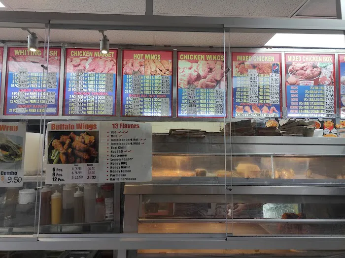 Crown Fried Chicken & Pizza Picture 10
