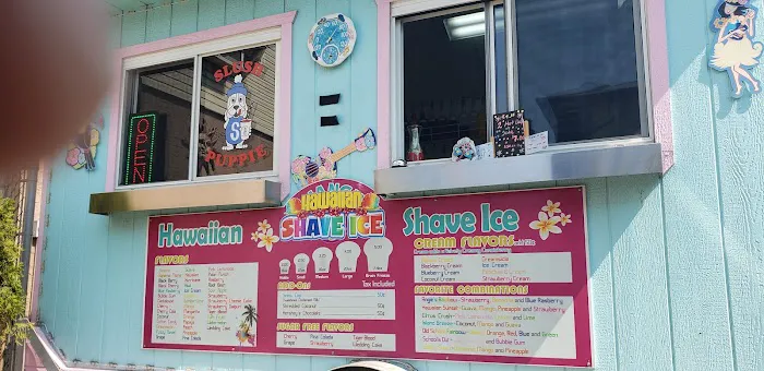 Uluangie's Hawaiian Shave Ice Picture 3