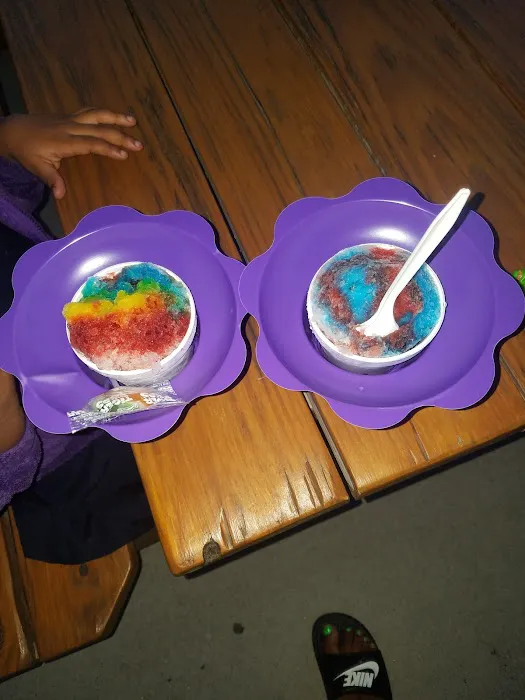 Uluangie's Hawaiian Shave Ice Picture 4