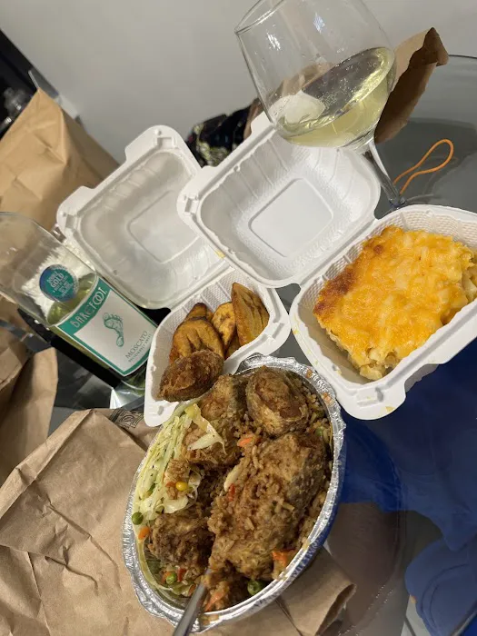 Island Flavors Caribbean Restaurant Picture 10