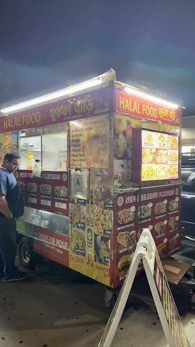 Fuchka Bari snacks truck Picture 10