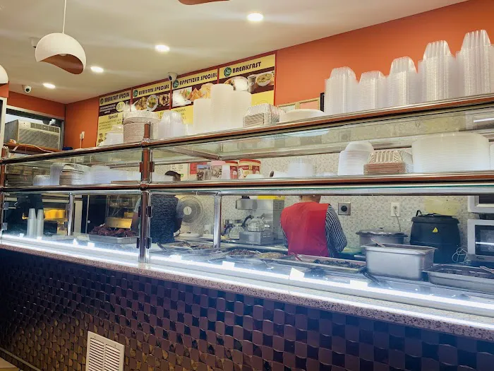 Mannan Sweets & Restaurant Picture 6