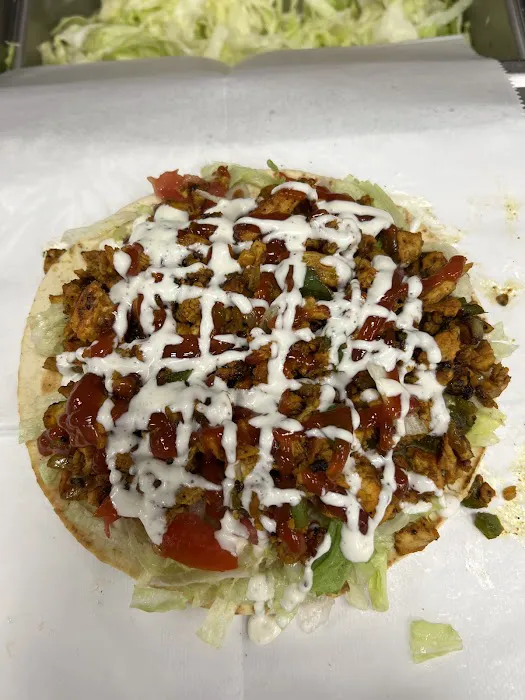 Crown Chicken & Deli Picture 4