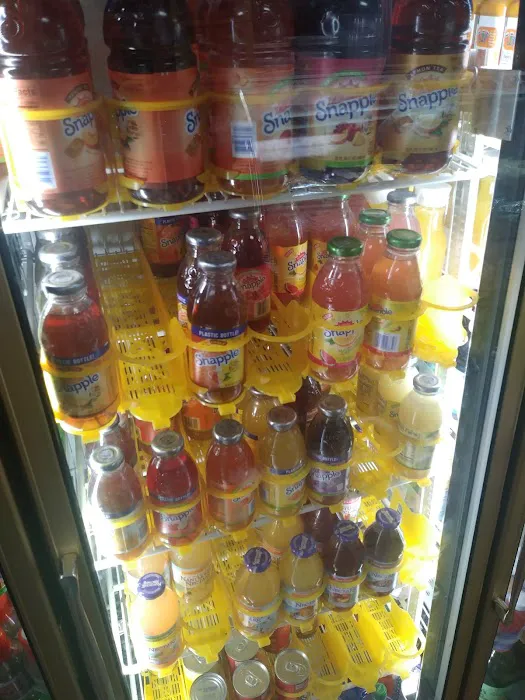 Linden deli & Grocery Picture 1