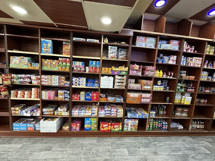 Holy Deli & Grìll Picture 2