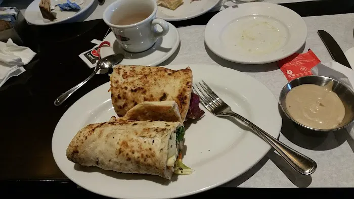 La Villa Pizzeria Picture 6