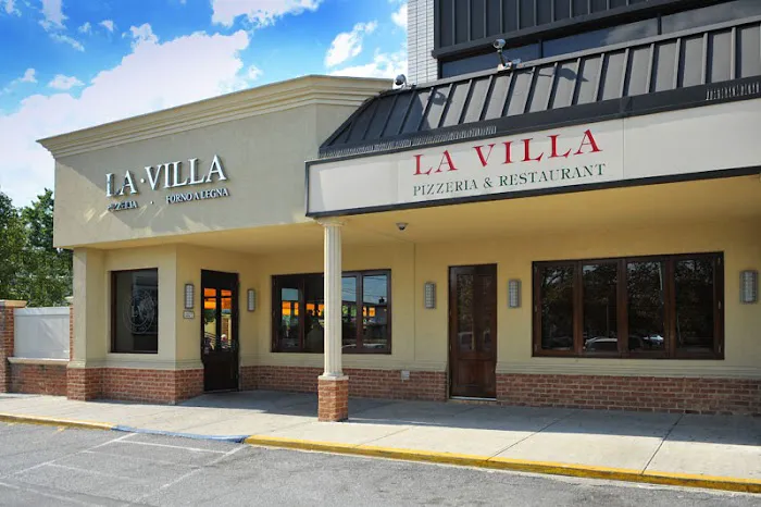 La Villa Pizzeria Picture 1